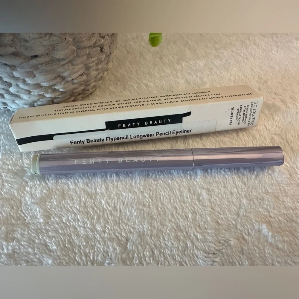Fenty Beauty Flypencil in Chromewrecker